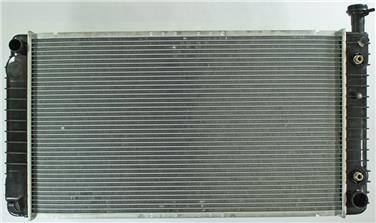 2003 Chevrolet Express 1500 Radiator AY 8012712