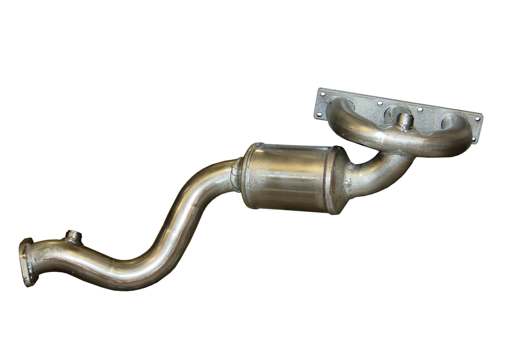 2000 BMW 528i Exhaust Manifold with Integrated Catalytic Converter