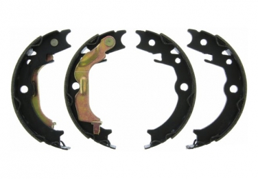 Parking Brake Shoe CE 111.08881