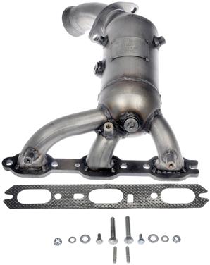 Exhaust Manifold with Integrated Catalytic Converter RB 674-132