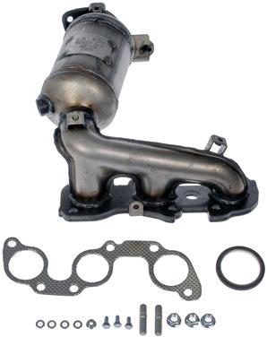 Exhaust Manifold with Integrated Catalytic Converter RB 674-882