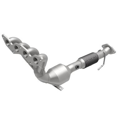 Exhaust Manifold with Integrated Catalytic Converter MG 51153