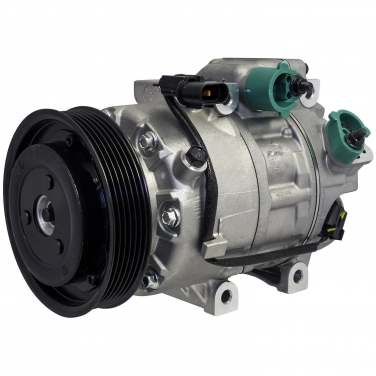 2013 Hyundai Santa Fe A/C Compressor and Clutch NP 471-6061