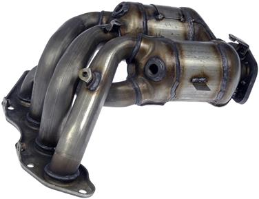 Exhaust Manifold with Integrated Catalytic Converter RB 674-619