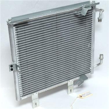 A/C Condenser UC CN 3464PFC