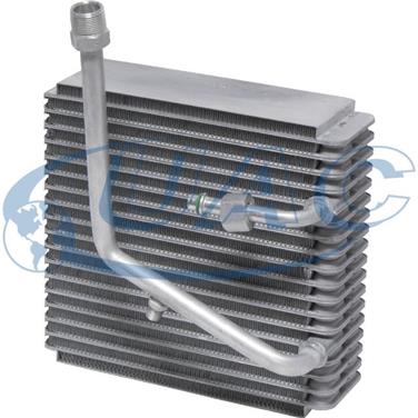 A/C Evaporator Core UC EV 4798708PFC