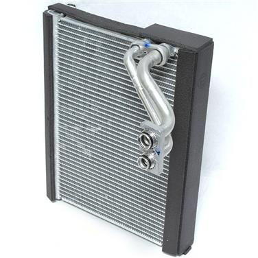 A/C Evaporator Core UC EV 940063PFC