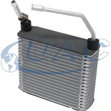 A/C Evaporator Core UC EV 9779PFC