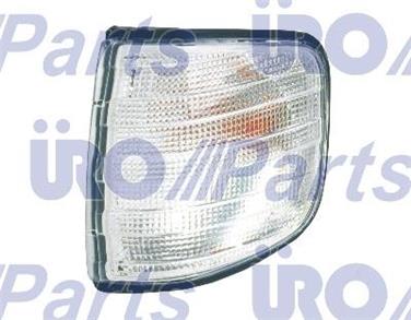 Turn Signal Light Assembly UR 0008208421C