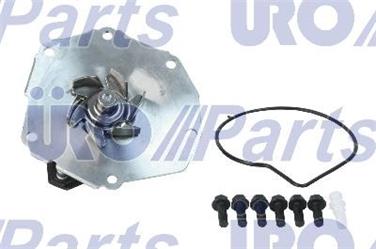 Engine Water Pump UR LR006861