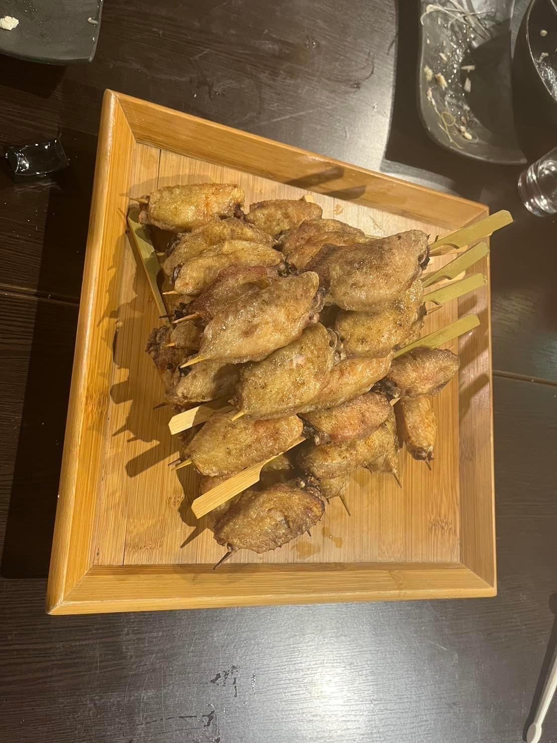 新開幕鳳道居食屋壽星免費吃烤雞翅