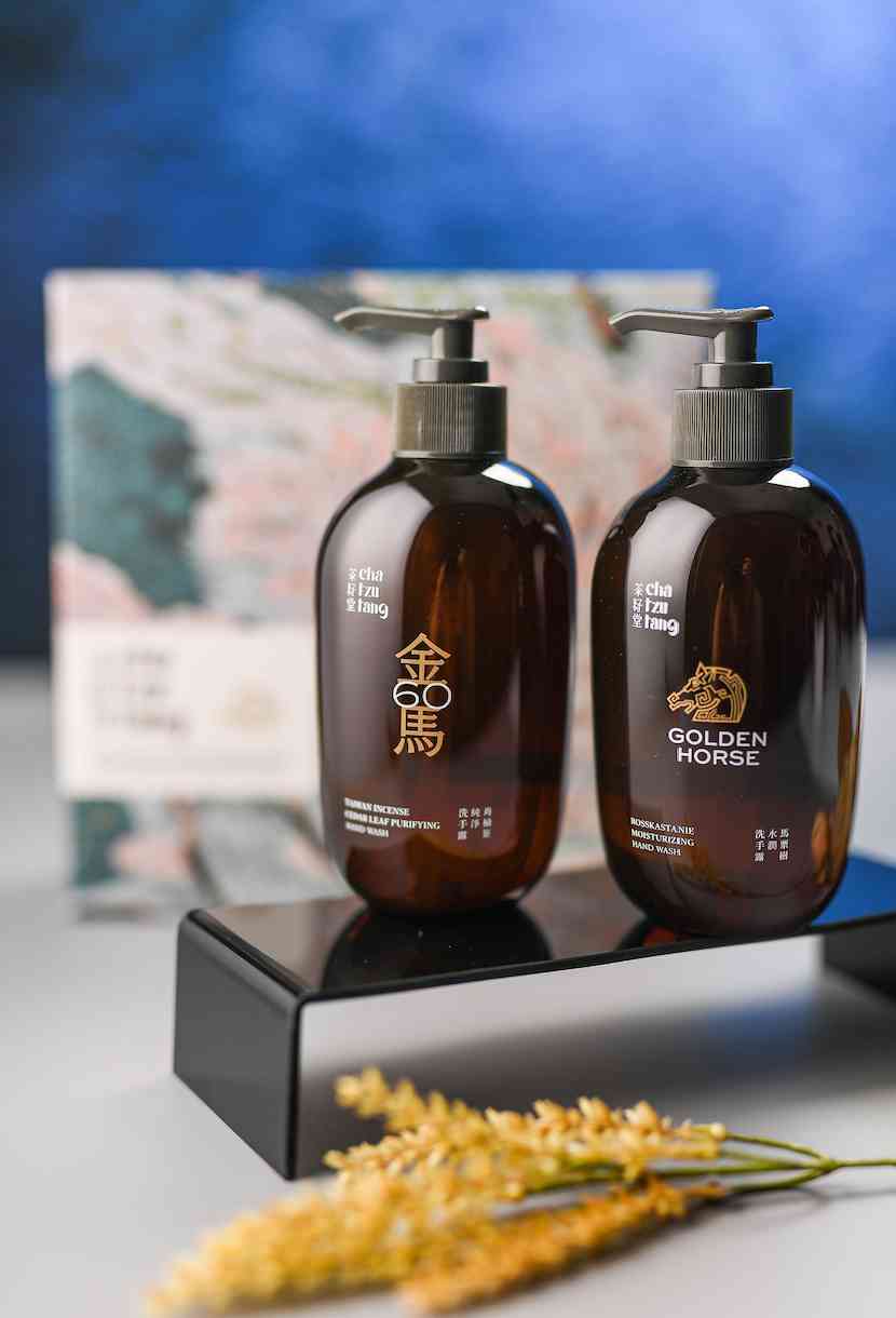 2024茶籽堂年度版畫禮盒「珍珠繞」搶先曝光