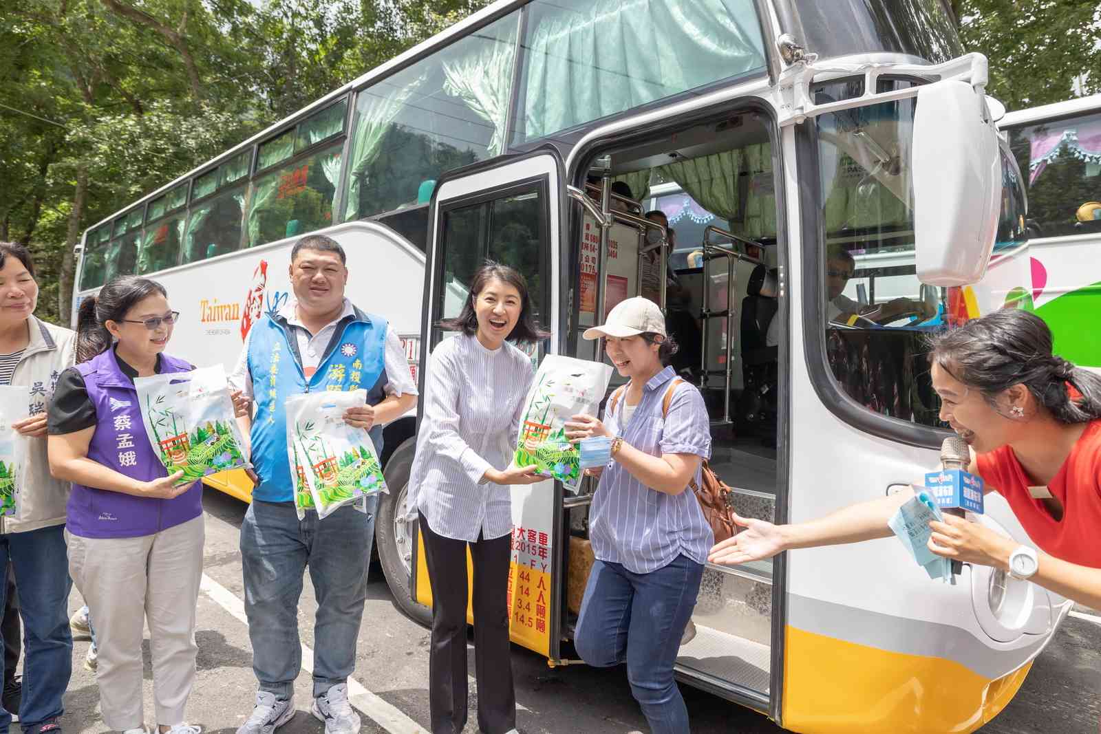 台灣好行瑞龍瀑布線通車啟航