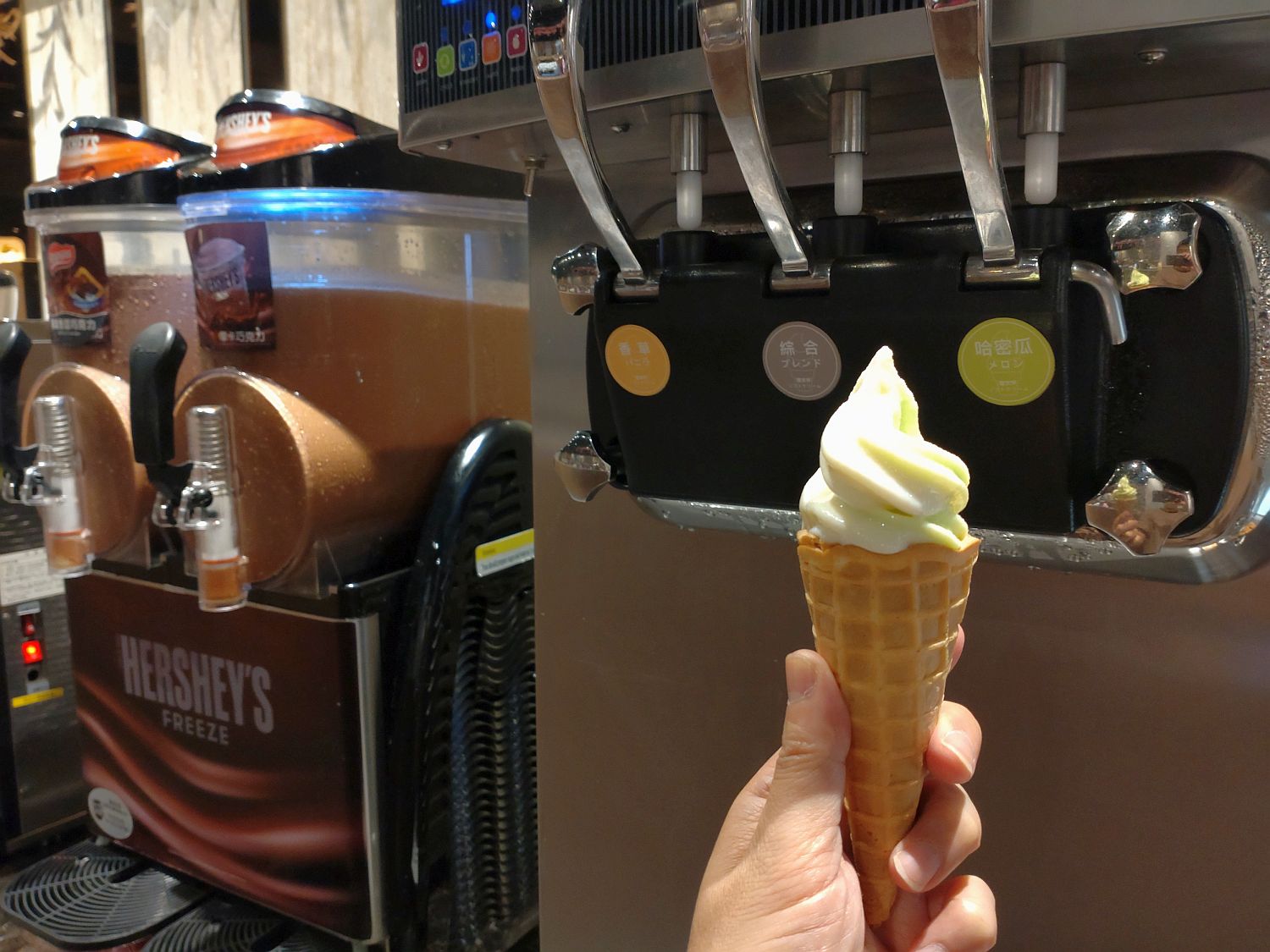 築間幸福鍋物進駐新店京站 火烤兩吃好滋味
