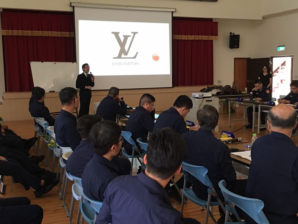 舊愛新歡國際精品 協助警方仿冒包鑑定