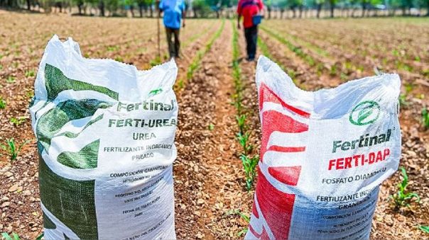 Midagri dice que urea llegará recién a fines de diciembre luego de cambiar de proveedor