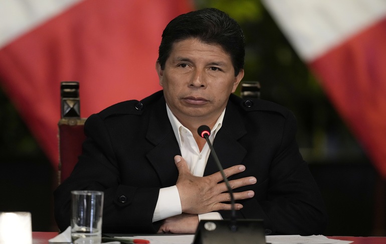 Congreso notificó a Pedro Castillo sobre admisión de moción de vacancia
