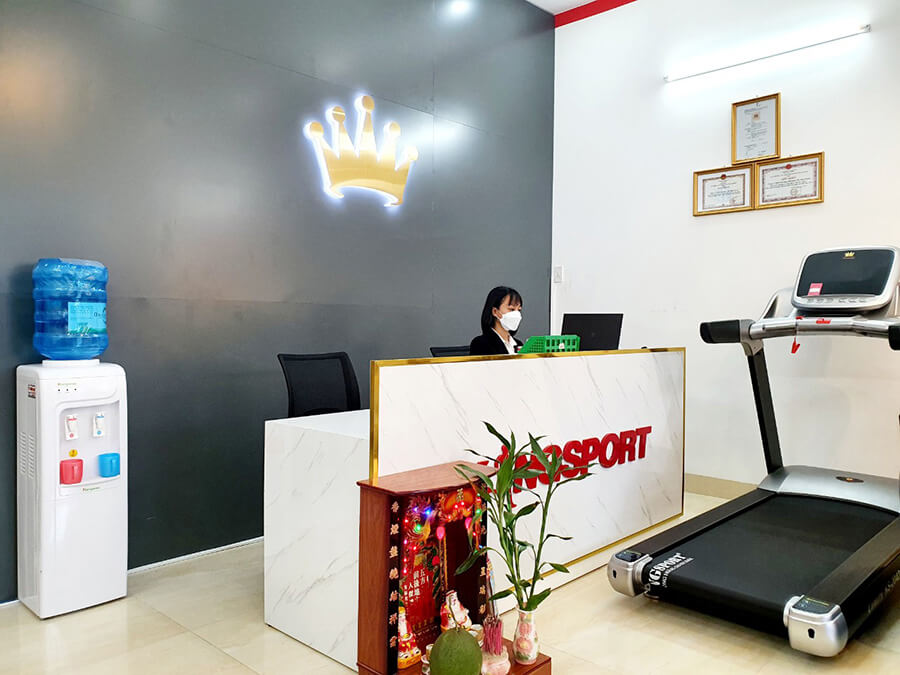 Một số hình ảnh cửa hàng Kingsport tại Nha Trang