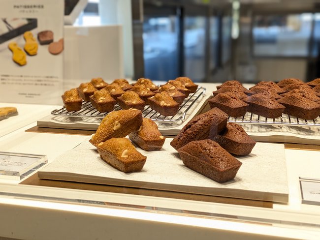 ワンビル限定！ショコランブル八女抹茶オレ | 西日本新聞めくると