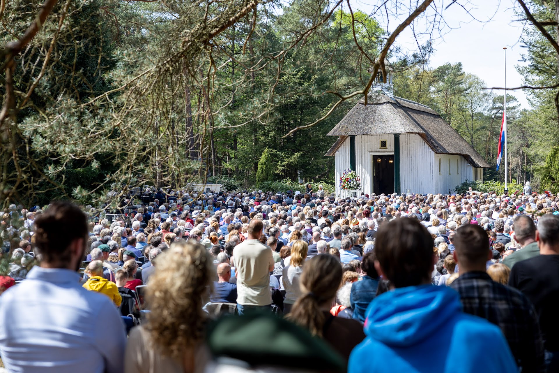 4 mei Nationaal Ereveld Loenen