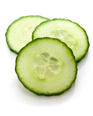 Cucumber for dark circles