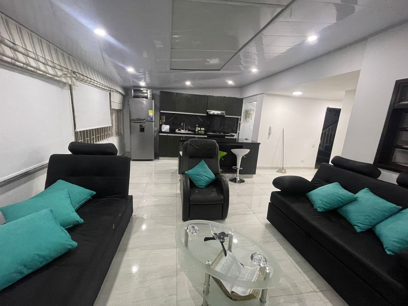 Apartamento de 3 alcobas en arriendo en Los Rosales, Bogotá, 87 m² · foto 3 de 17