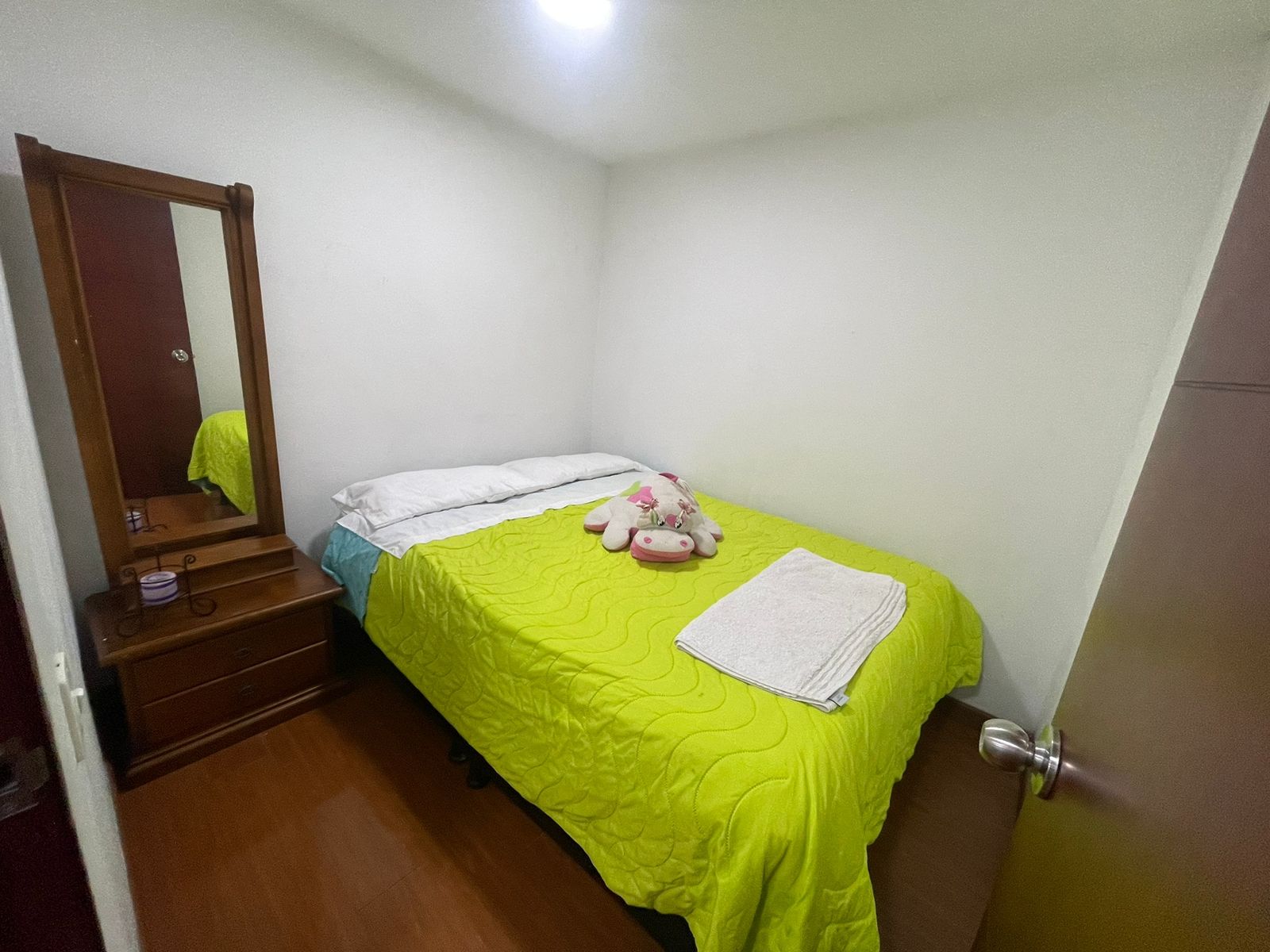 Apartamento de 3 alcobas en arriendo en Los Rosales, Bogotá, 87 m² · foto 8 de 17