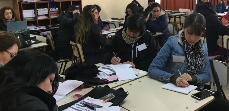 Docentes realizan una prueba Aptus para la enseñanza efectiva