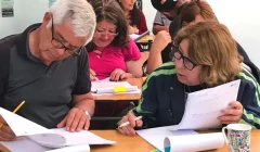 Docentes comparte en entre sí, los conocimientos y respuestas del curso