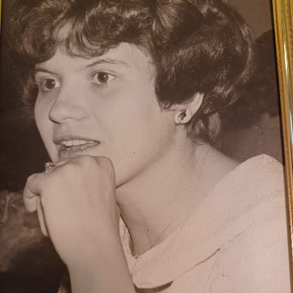 Sandra H. Derkacs Photo