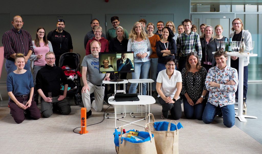 Group photo from the experiment