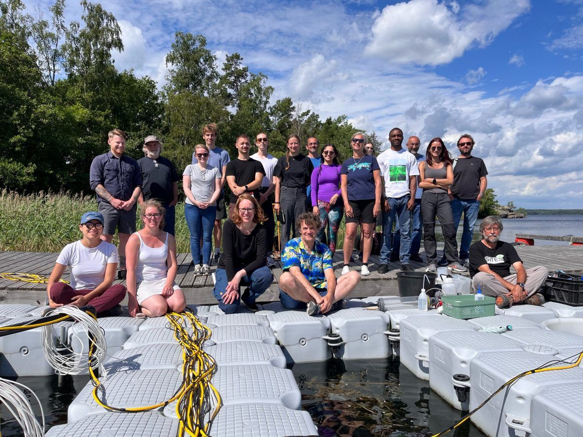 group photo of scientists