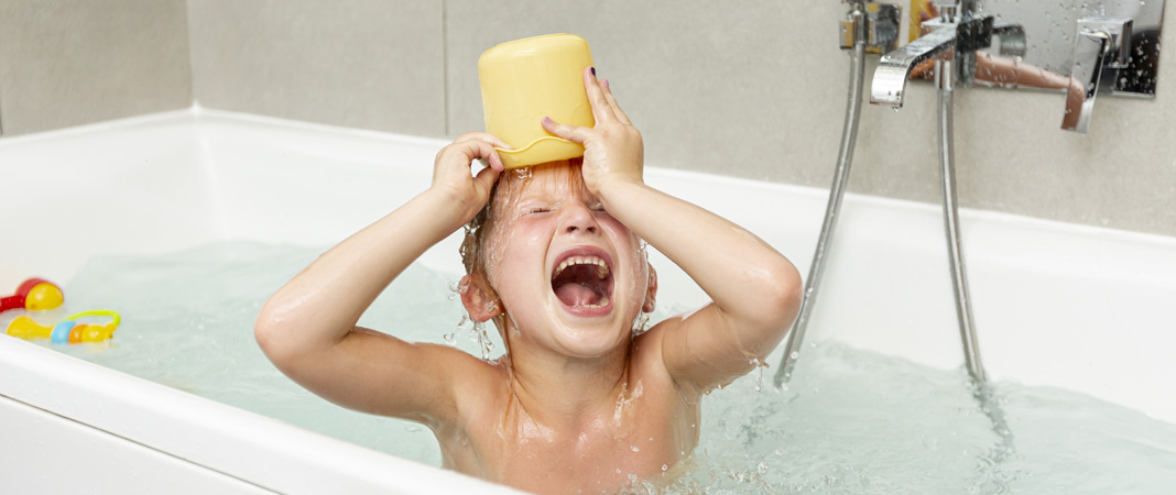 Baño en la regadera con tu bebé 