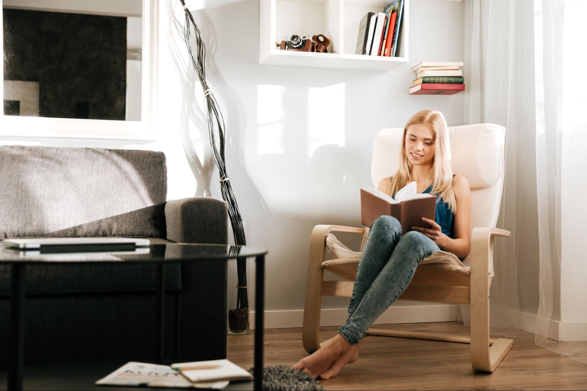 decorating-a-reading-nook