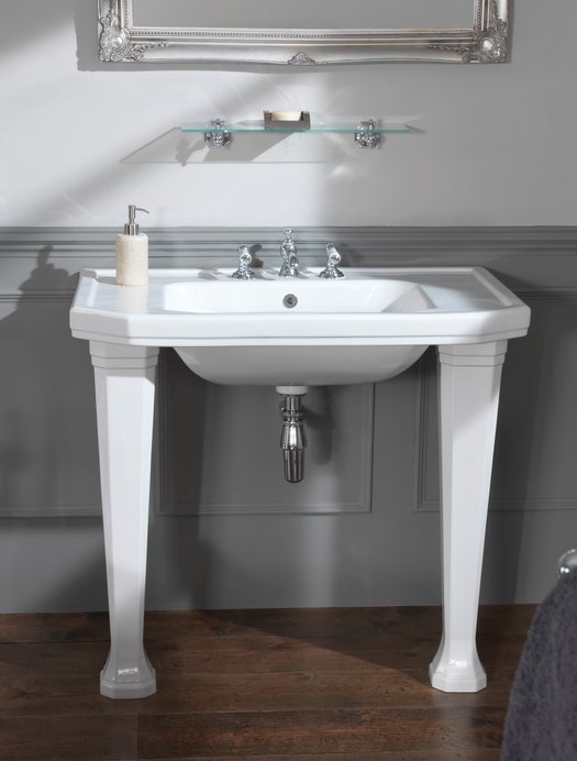 Console lavabo clasique avec jeu de pieds en porcelaine pour la salle de bains rétro