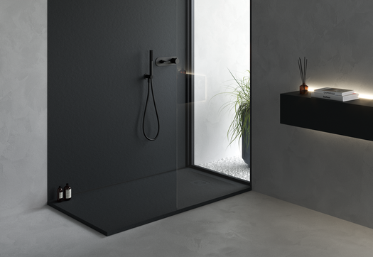 Salle de bains design avec receveur de douche Sperit