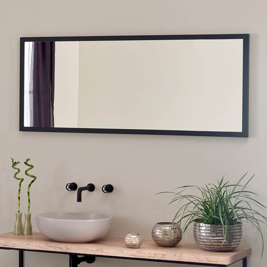 Miroir sur mesure avec cadre en métal noir mat