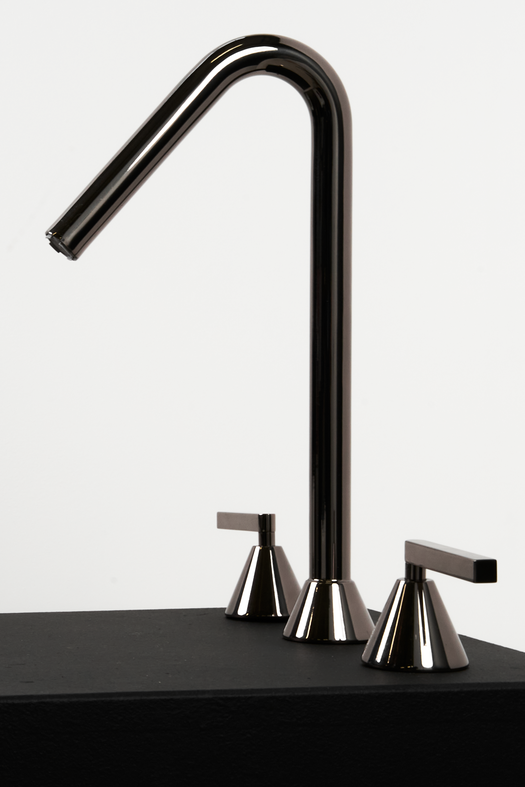 Wash basin faucet for the contemporary bathroom