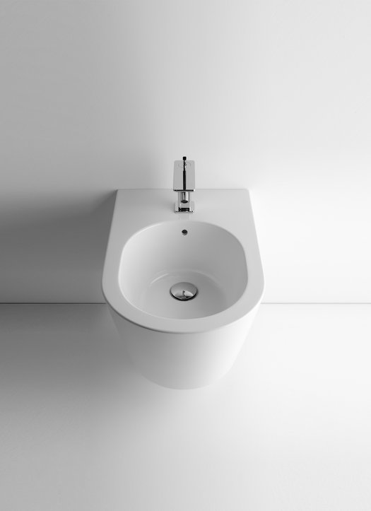 Bidet suspendu IL pour la salle de bains design