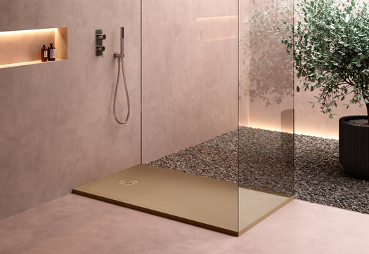 Receveur de douche sur mesure dans une salle de bains design