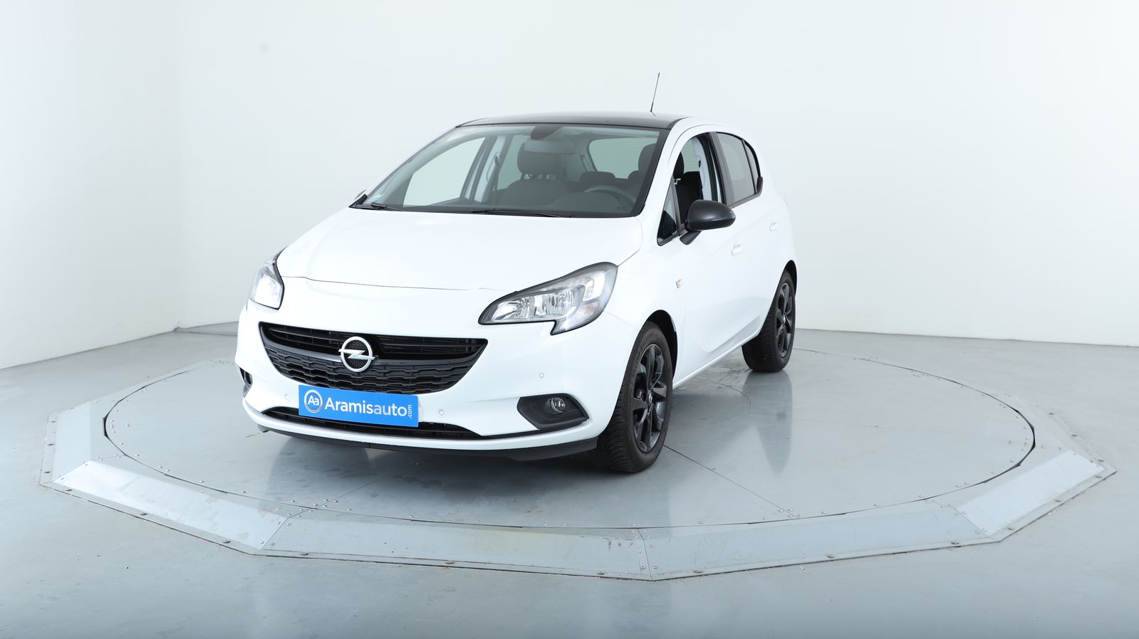 Opel Corsa Citadine 5 Portes Essence 1 4 90 Bvm5 Boite Manuelle Finition Black Edition Rv Aramisauto