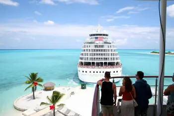 Christmas cruises in the Bahamas: An evidence-based guide to routes, ports, onboard traditions, and planning