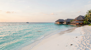 5 Nächte All-inclusive-Malediven-Luxusurlaub mit Flügen: Einordnung, Leistungen und wichtige Reisehinweise