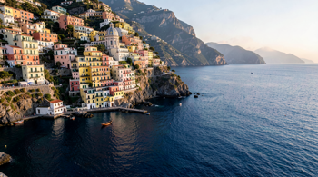 Soggiorno di 3 notti a Positano con colazione e cena incluse e tour guidati 2026: analisi tecnica dei flussi turistici e delle opzioni di soggiorno