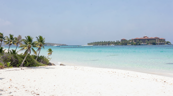7-dniowy pakiet all inclusive na Zanzibar z lotami i hotelem w cenie: analiza zakresu, kosztów i warunków