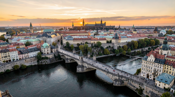 14denní poznávací zájezd do Česka s lety včetně 2027: Analýza odborných itinerářů a tržních trendů