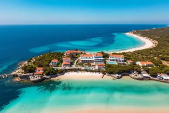 Vacanza all-inclusive in Sardegna di 7 giorni con voli e pensione completa: analisi delle opzioni e pianificazione del viaggio