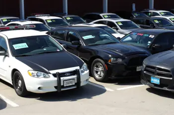 Police Auction Fleet Sedans on Sale: A Buyer's Research Guide to Government Vehicle Auctions