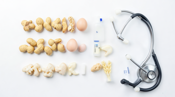 Food Allergies Symptoms and Treatments: A Clinical Guide to Recognition, Diagnosis, and Management
