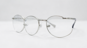 Rimless glasses: the shape making a comeback